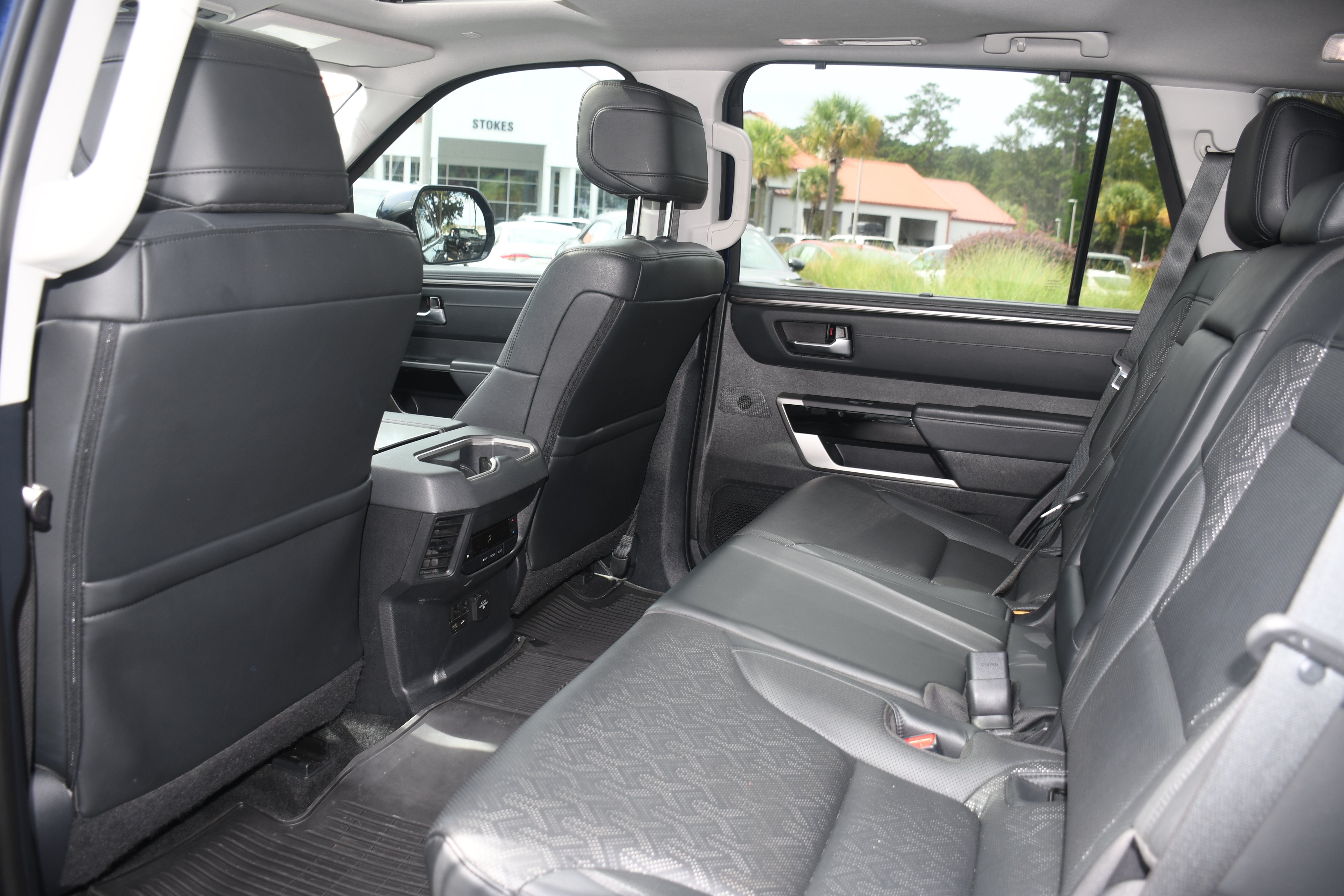 Certified 2023 Toyota Sequoia Limited w/ TRD Off-Road Package AWD/4WD image 17