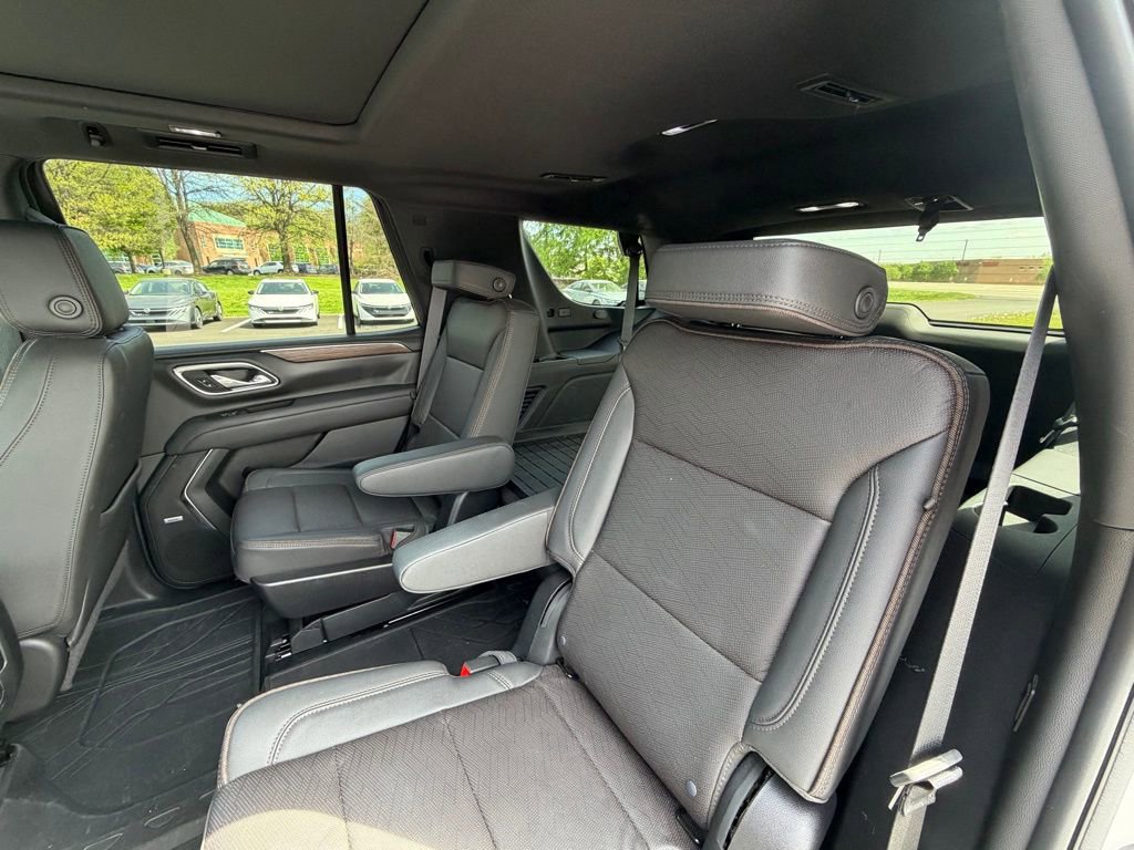 Used 2024 Chevrolet Tahoe High Country image 8