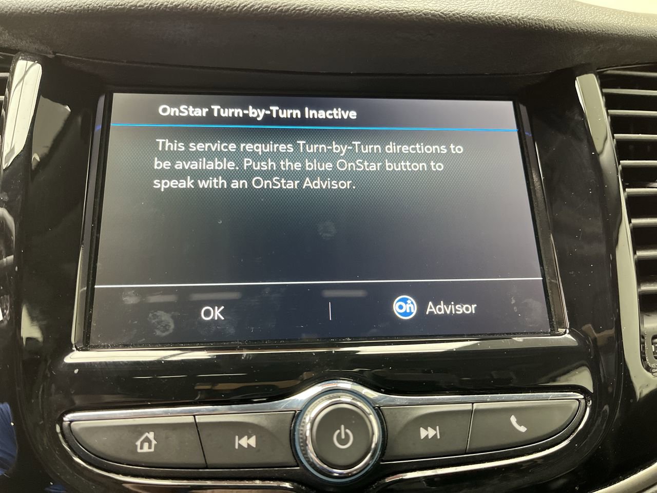 Used 2019 Chevrolet Trax LT w/ Sun & Sound Package AWD/4WD image 20