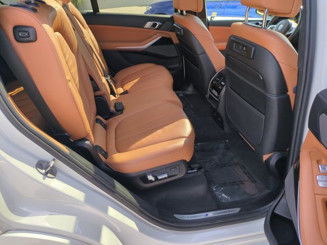 Used 2021 BMW X7 M50i w/ Executive Package AWD/4WD image 23
