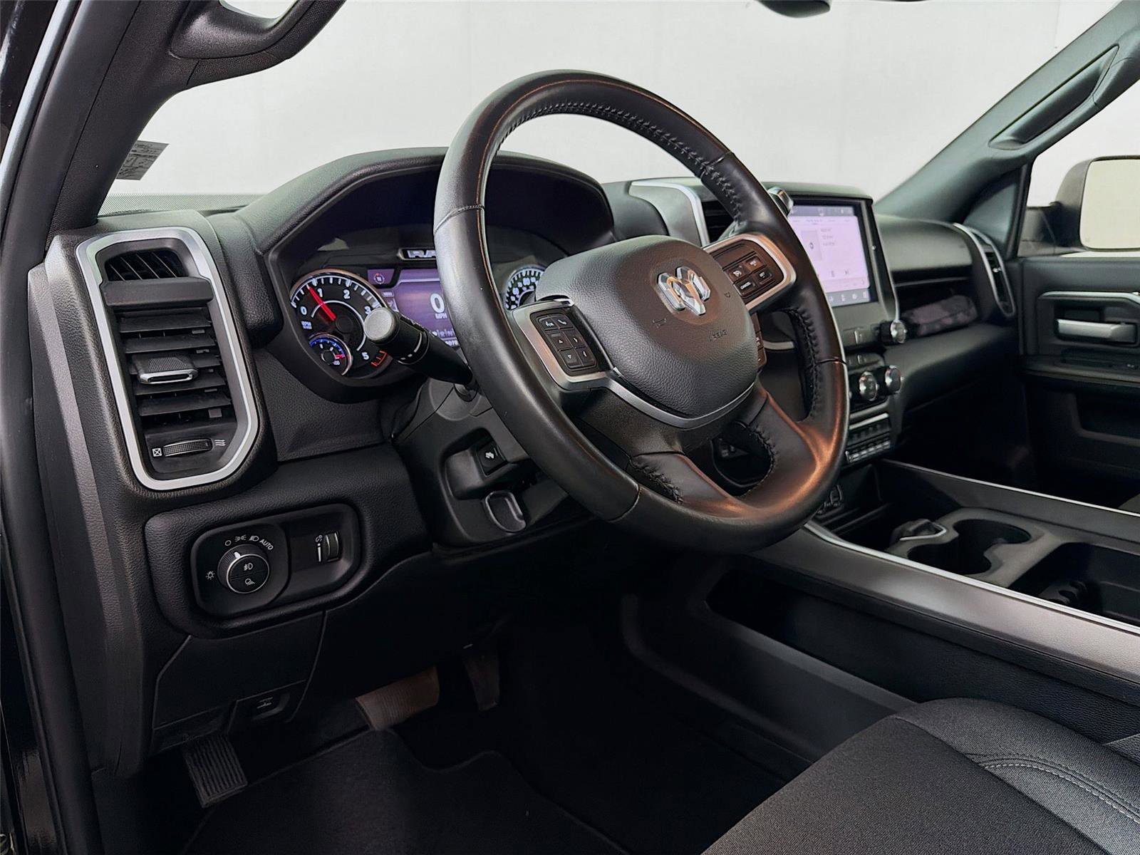 Used 2022 RAM 2500 Big Horn w/ Level C Equiment Group image 9