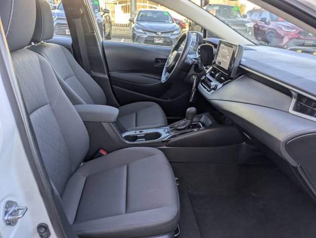 Used 2025 Toyota Corolla LE image 34