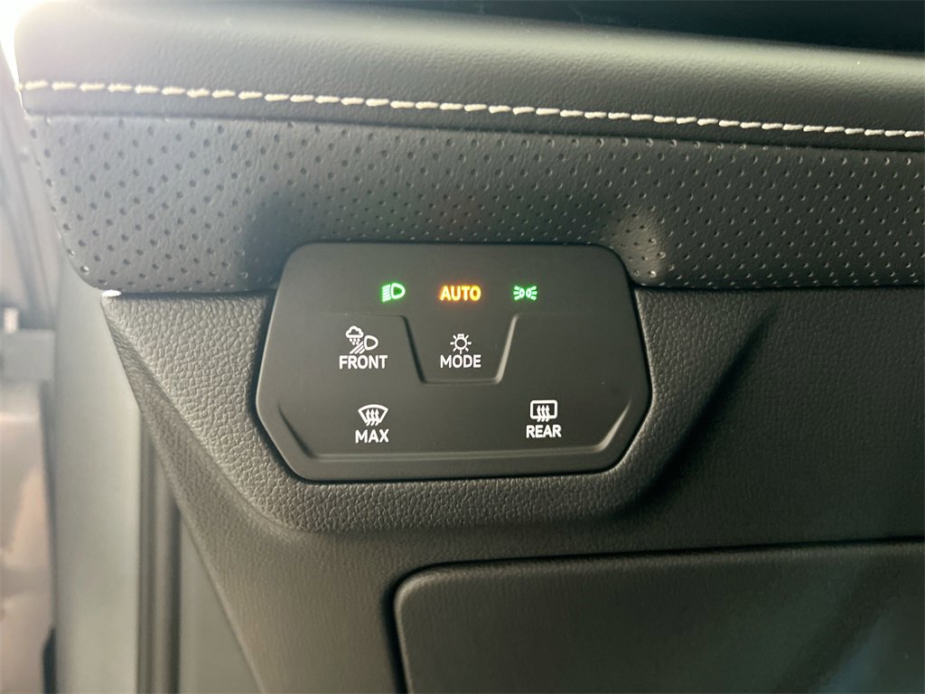 New 2026 Volkswagen Atlas SE image 15