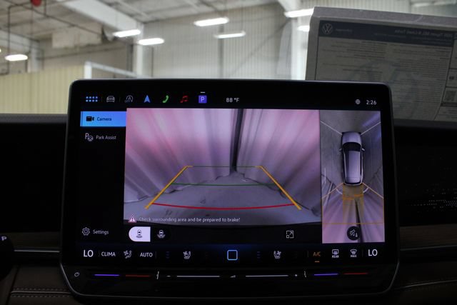 New 2026 Volkswagen Tiguan SEL R-Line AWD/4WD image 5