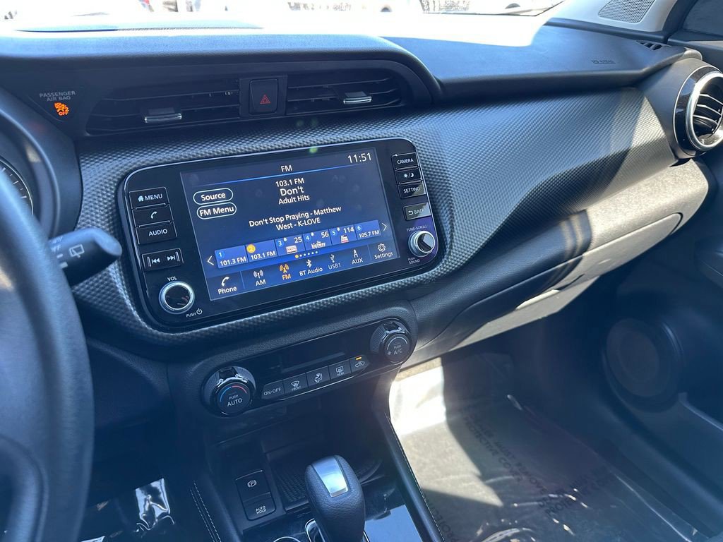 Used 2022 Nissan Kicks SV FWD image 26