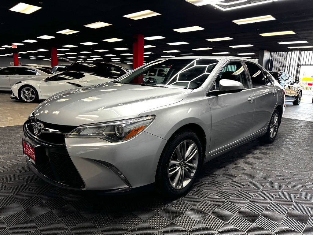 Used 2017 Toyota Camry SE FWD image 7