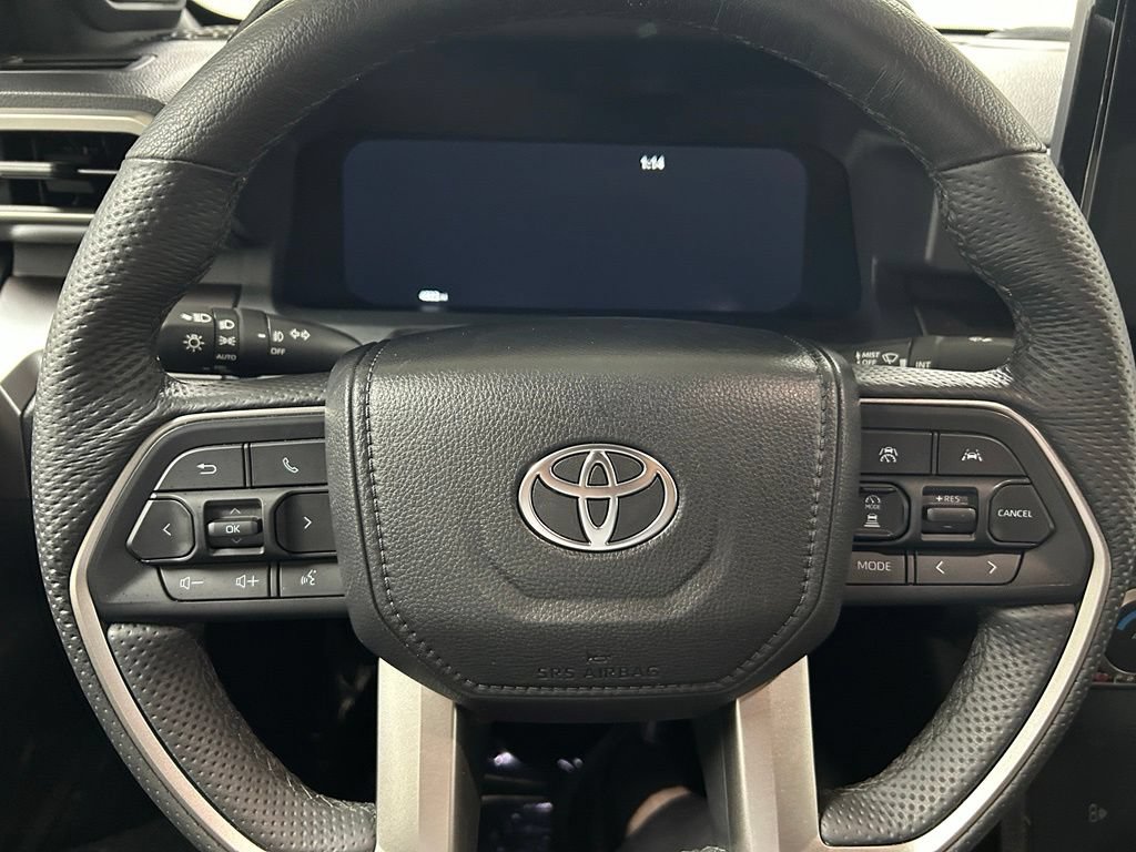 Certified 2024 Toyota Tacoma TRD Sport w/ TRD Sport Upgrade Package AWD/4WD image 18