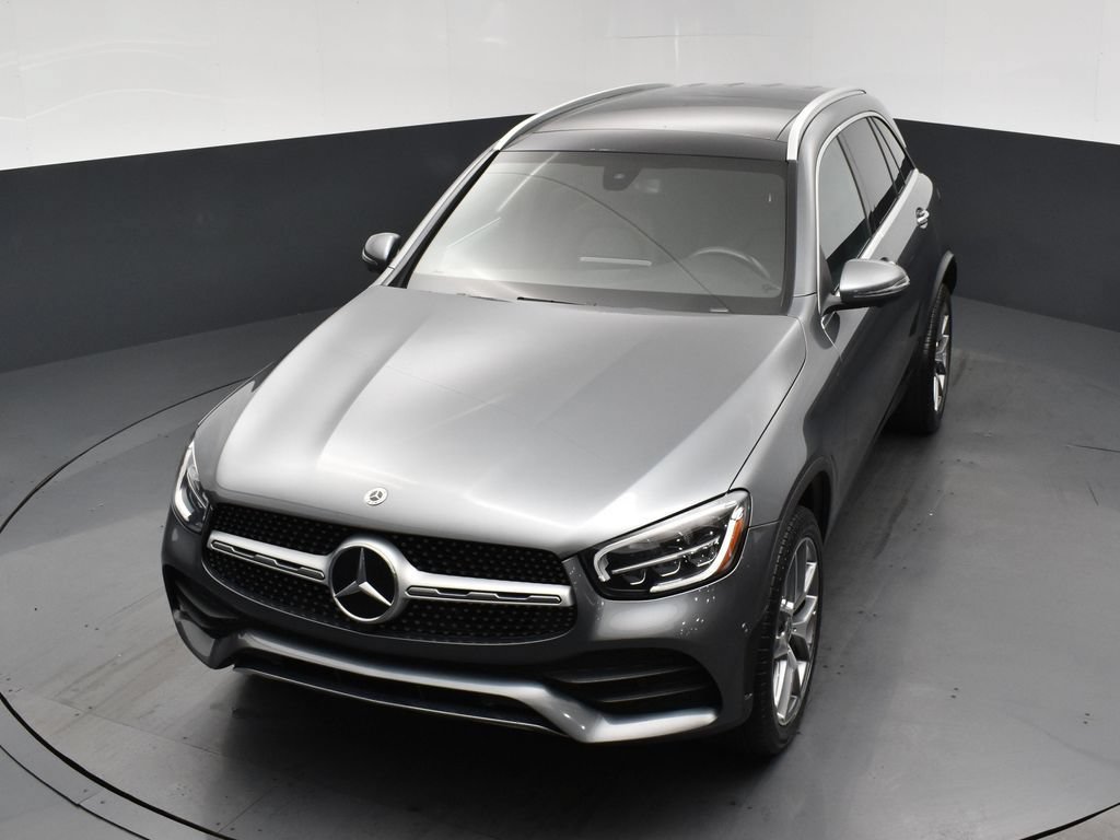 Used 2021 Mercedes-Benz GLC 300 4MATIC w/ AMG Line image 19