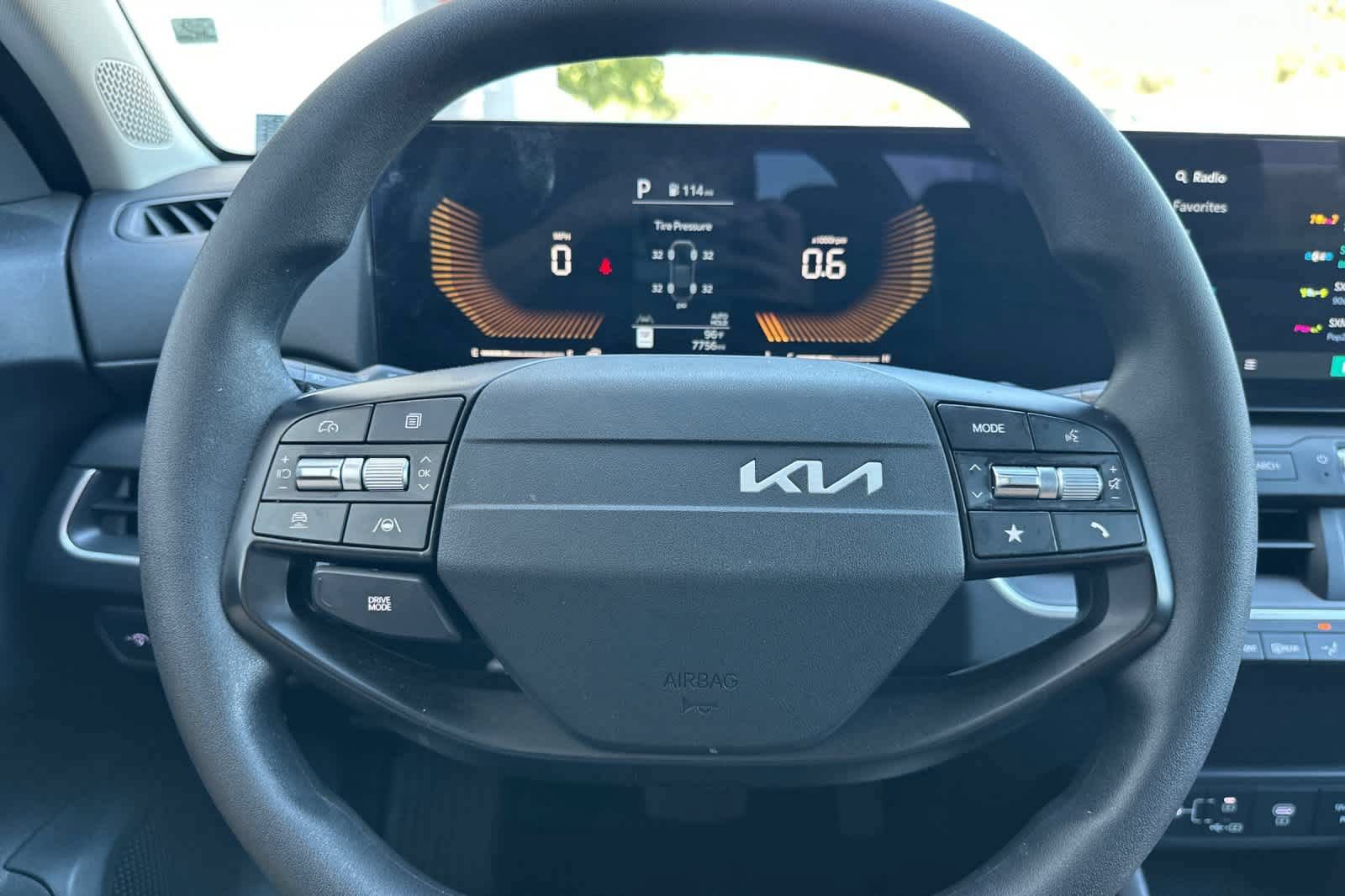 Used 2025 Kia K4 FWD image 22