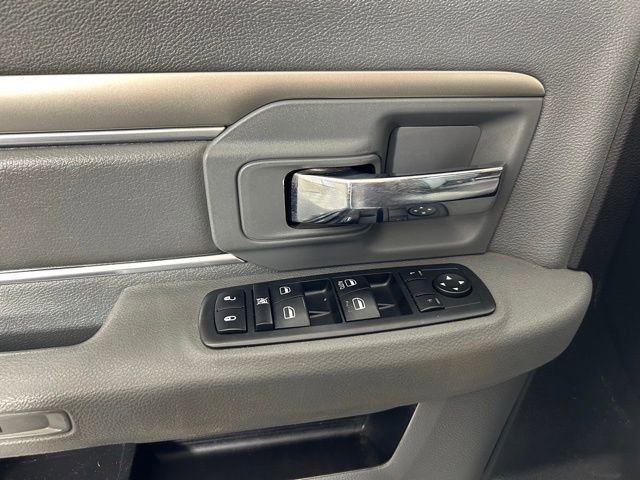 Used 2013 RAM 2500 SLT image 17