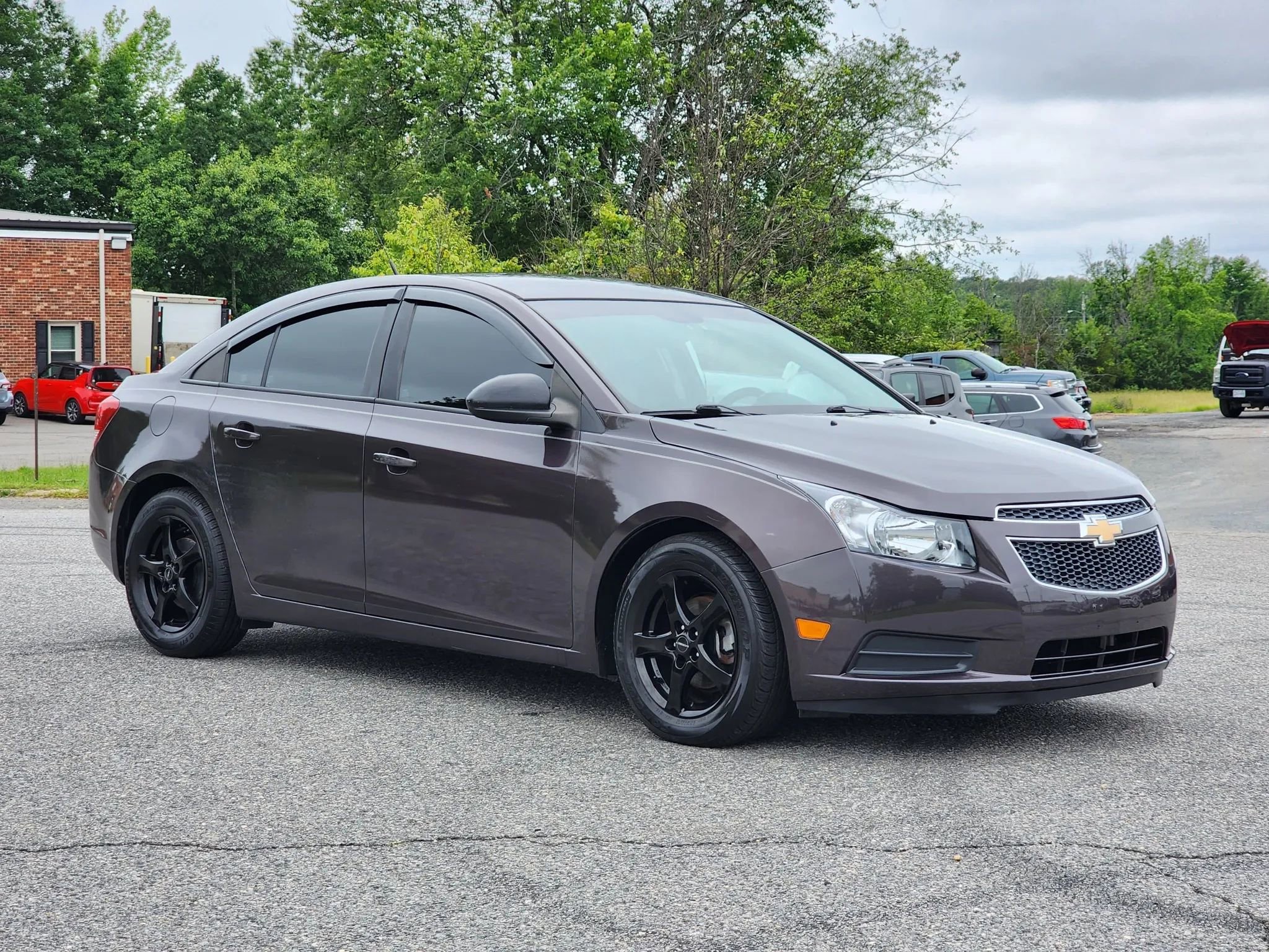 Used 2014 Chevrolet Cruze LS image 4
