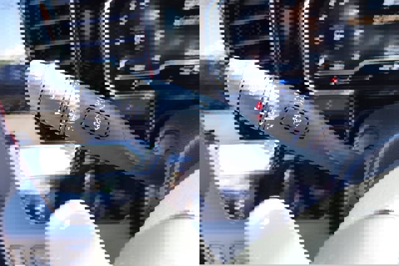 Used 2024 GMC Sierra 1500 Elevation image 48