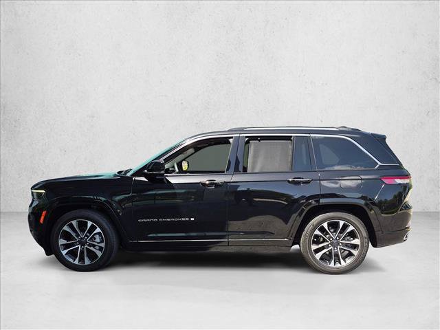Used 2023 Jeep Grand Cherokee Overland w/ Adv Protech Group III AWD/4WD image 9