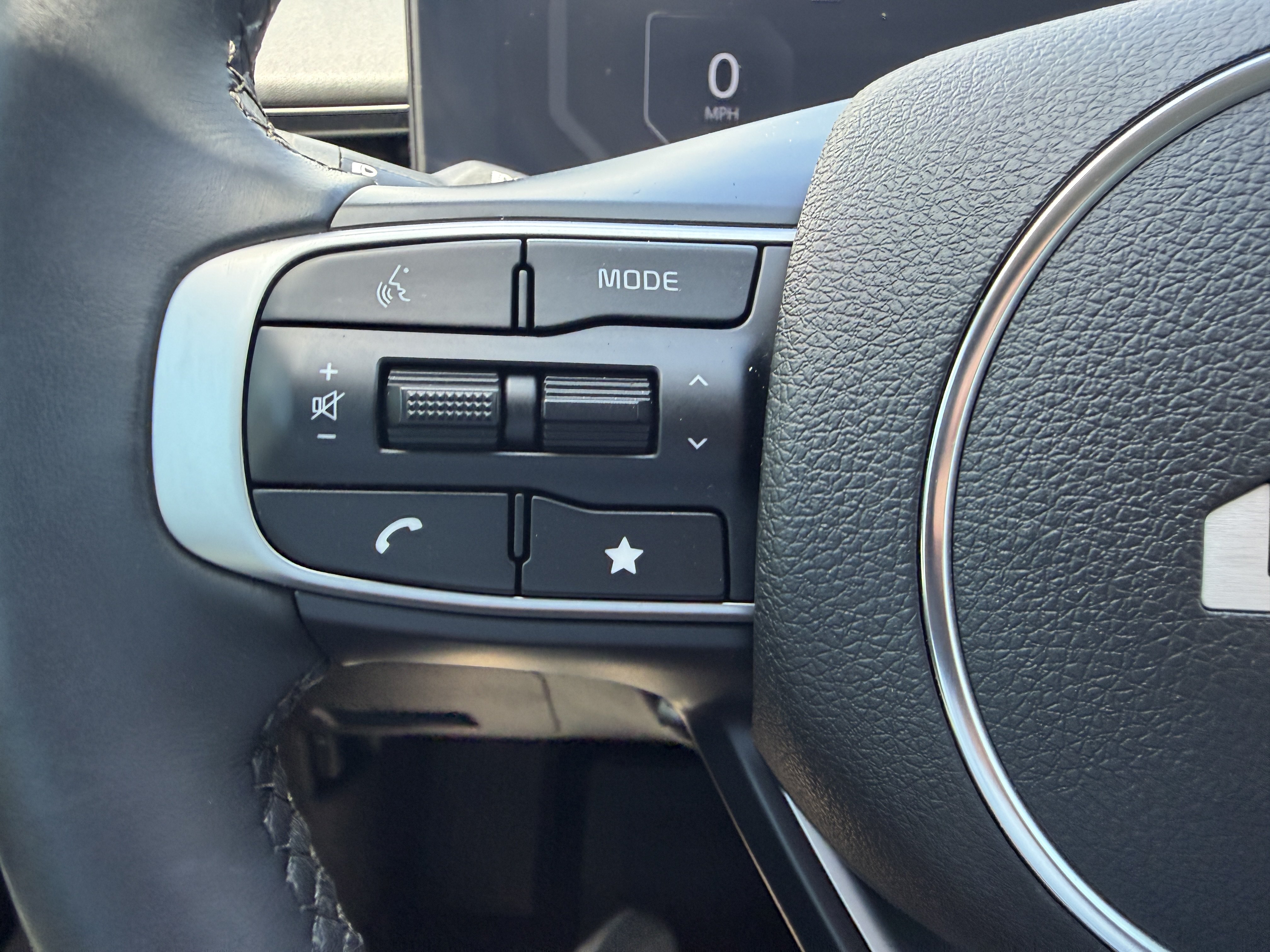 Certified 2025 Kia K5 EX FWD image 28