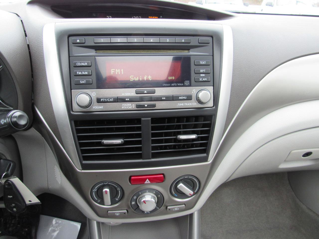 Used 2010 Subaru Forester 2.5X Premium w/ Popular Equipment Group 1A image 19