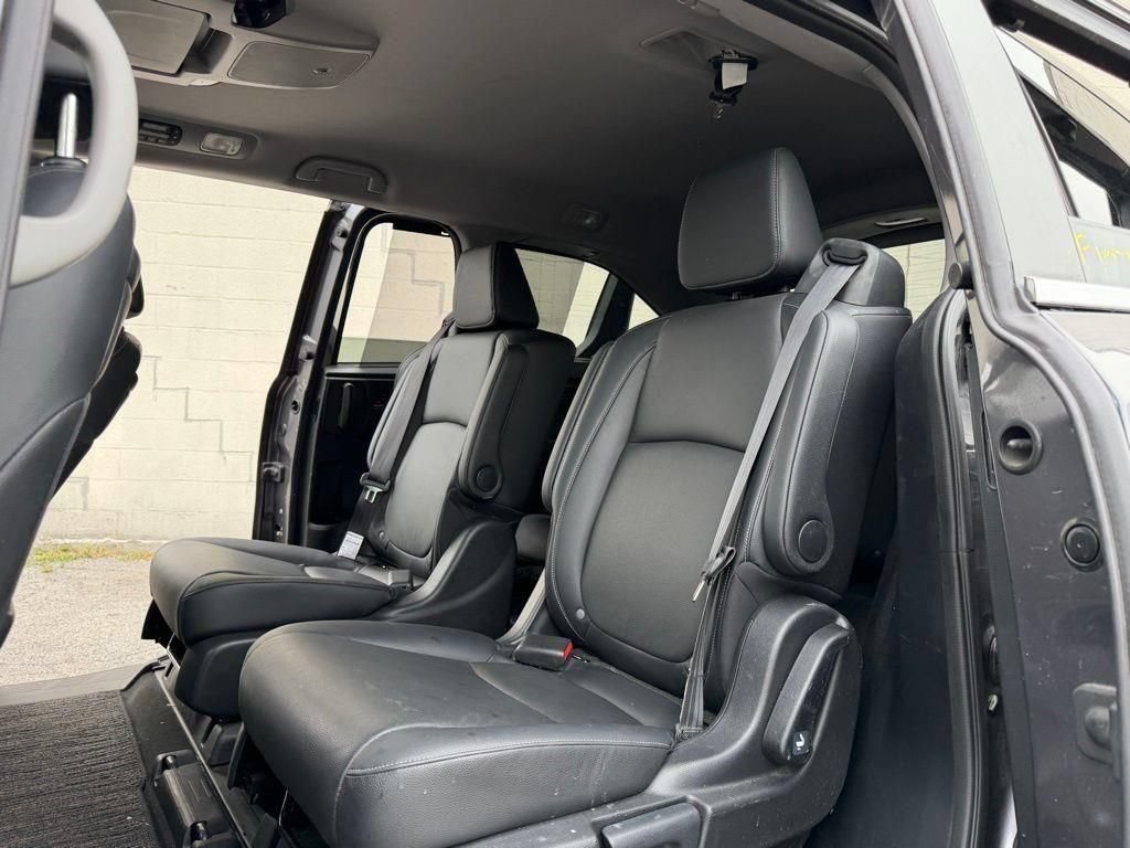Used 2023 Honda Odyssey Touring image 22