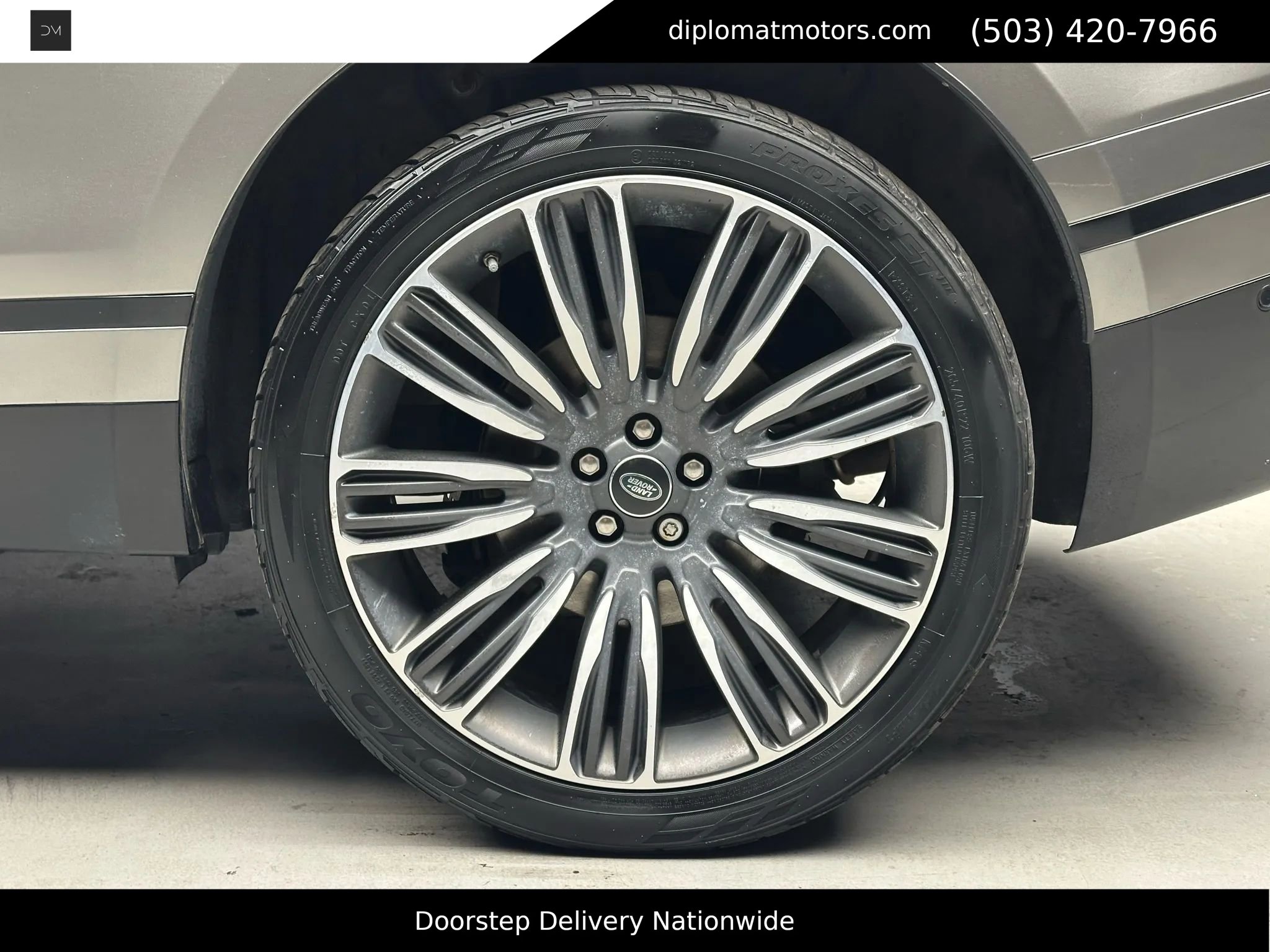 Used 2019 Land Rover Range Rover Velar R-Dynamic SE image 42