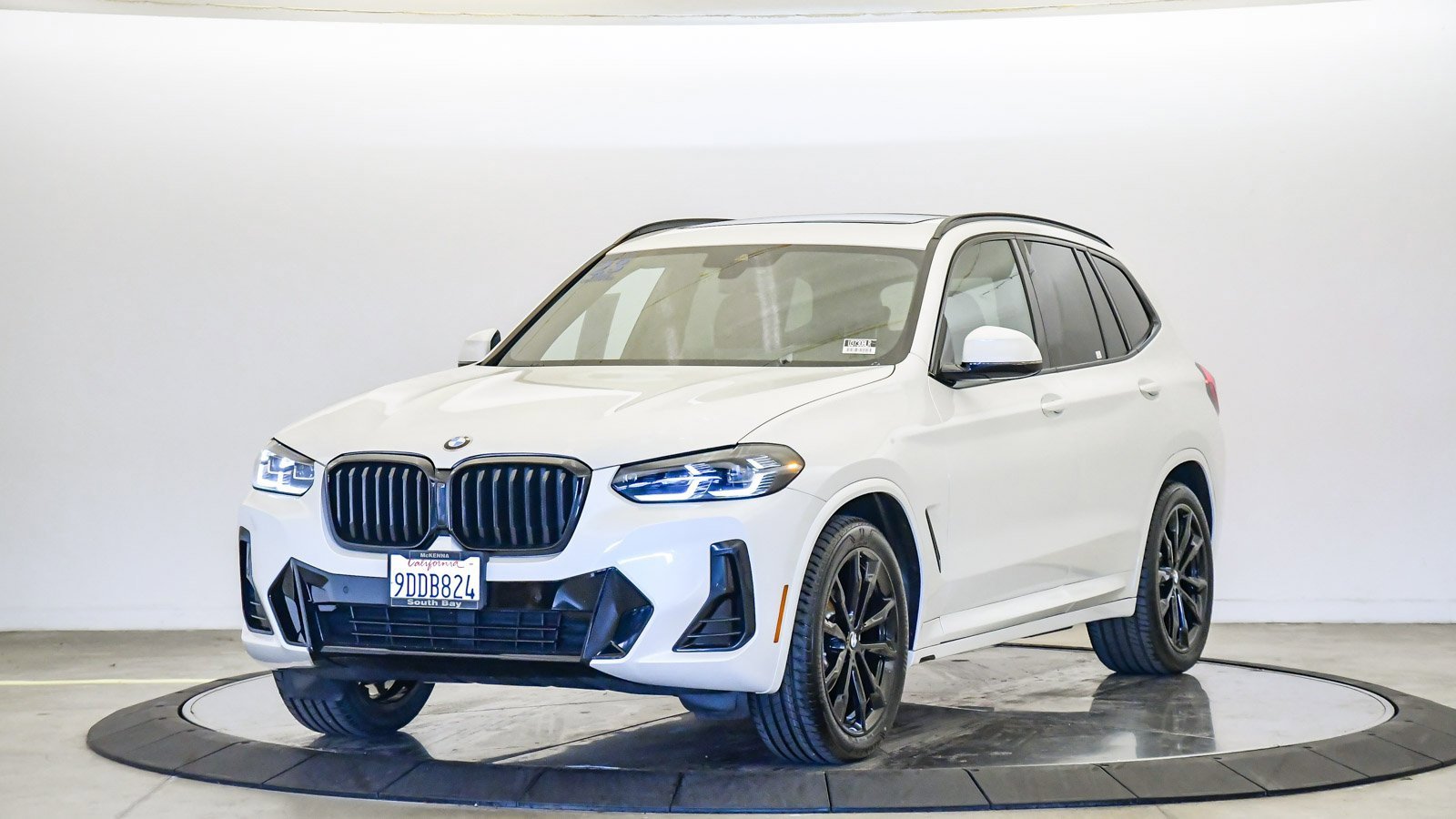 Certified 2023 BMW X3 sDrive30i w/ M Sport Package image 1