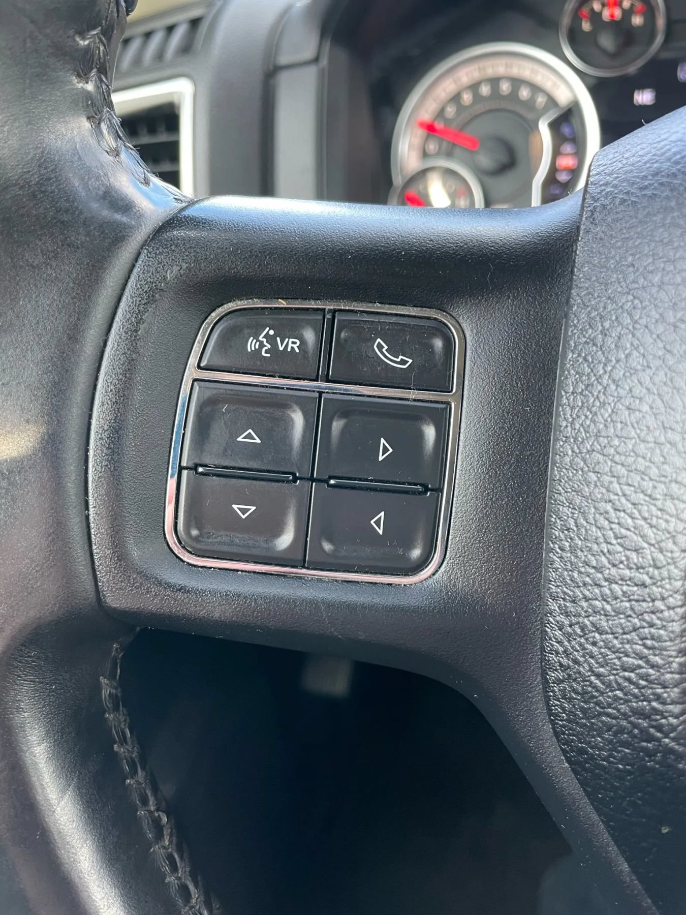 Used 2017 RAM 1500 Sport AWD/4WD image 17