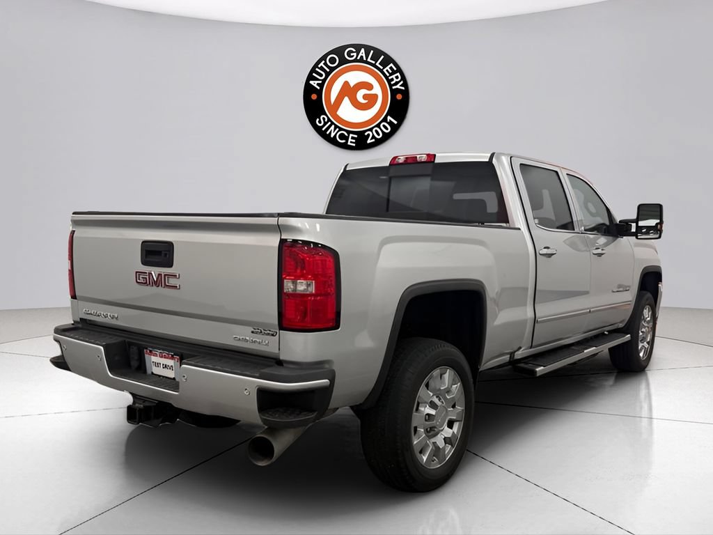 Used 2019 GMC Sierra 2500 Denali w/ Duramax Plus Package AWD/4WD image 4
