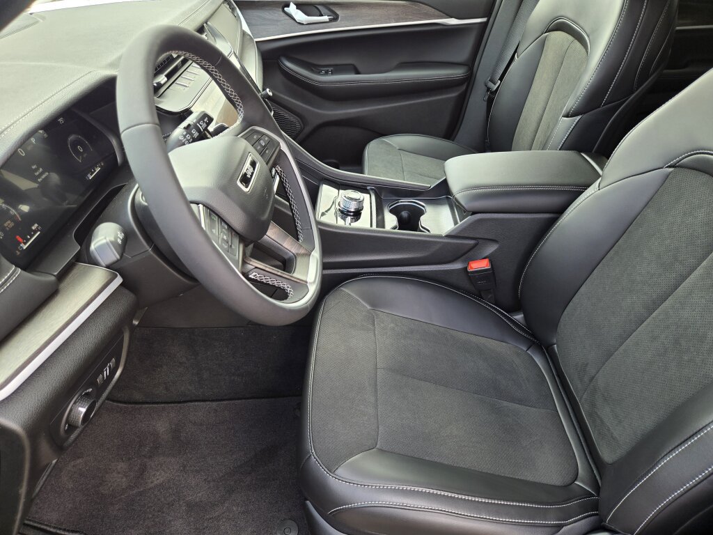 New 2027 Jeep Grand Cherokee Altitude AWD/4WD image 8