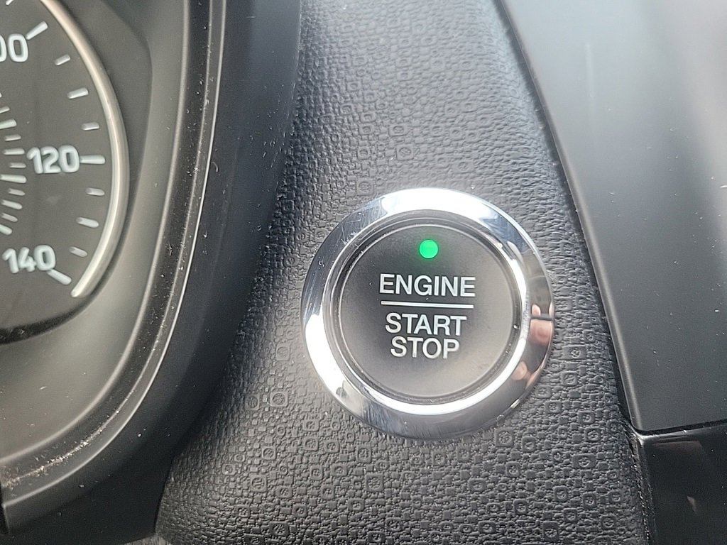 Used 2020 Ford EcoSport Titanium image 13