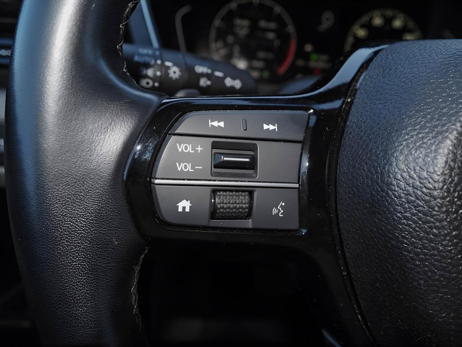 Used 2024 Honda Pilot Touring image 33