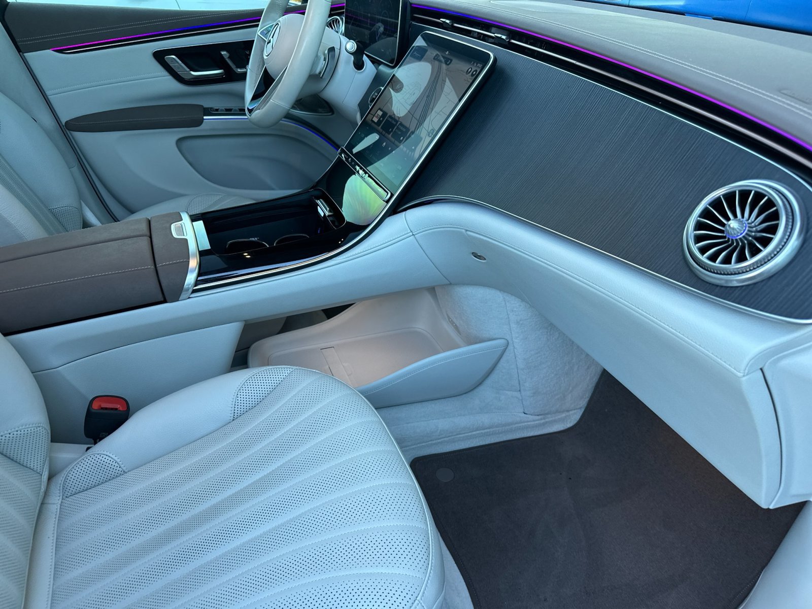 Certified 2023 Mercedes-Benz EQS 450+ SUV image 18