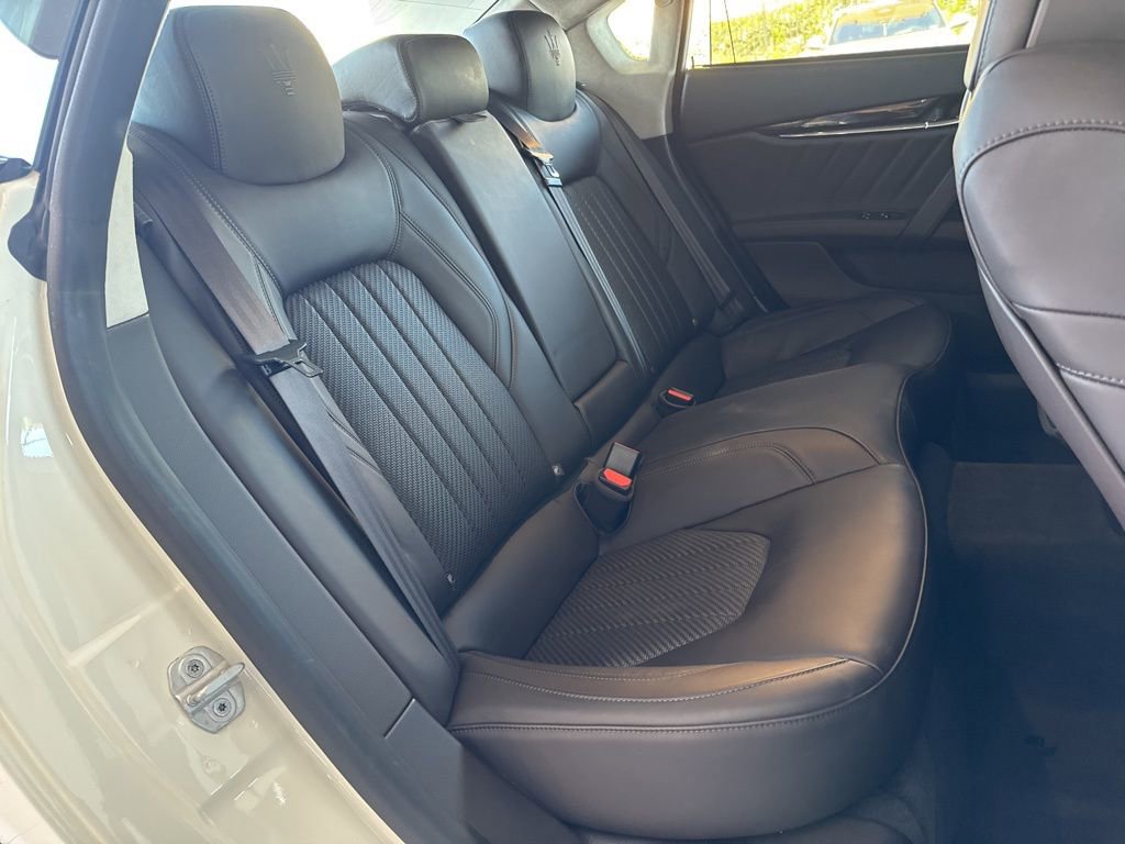 Certified 2022 Maserati Quattroporte Modena RWD image 17