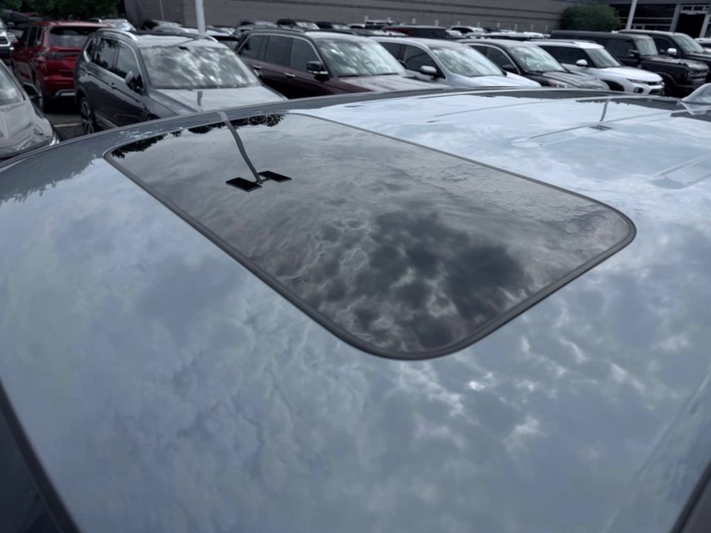 Used 2023 Honda Passport EX-L image 9