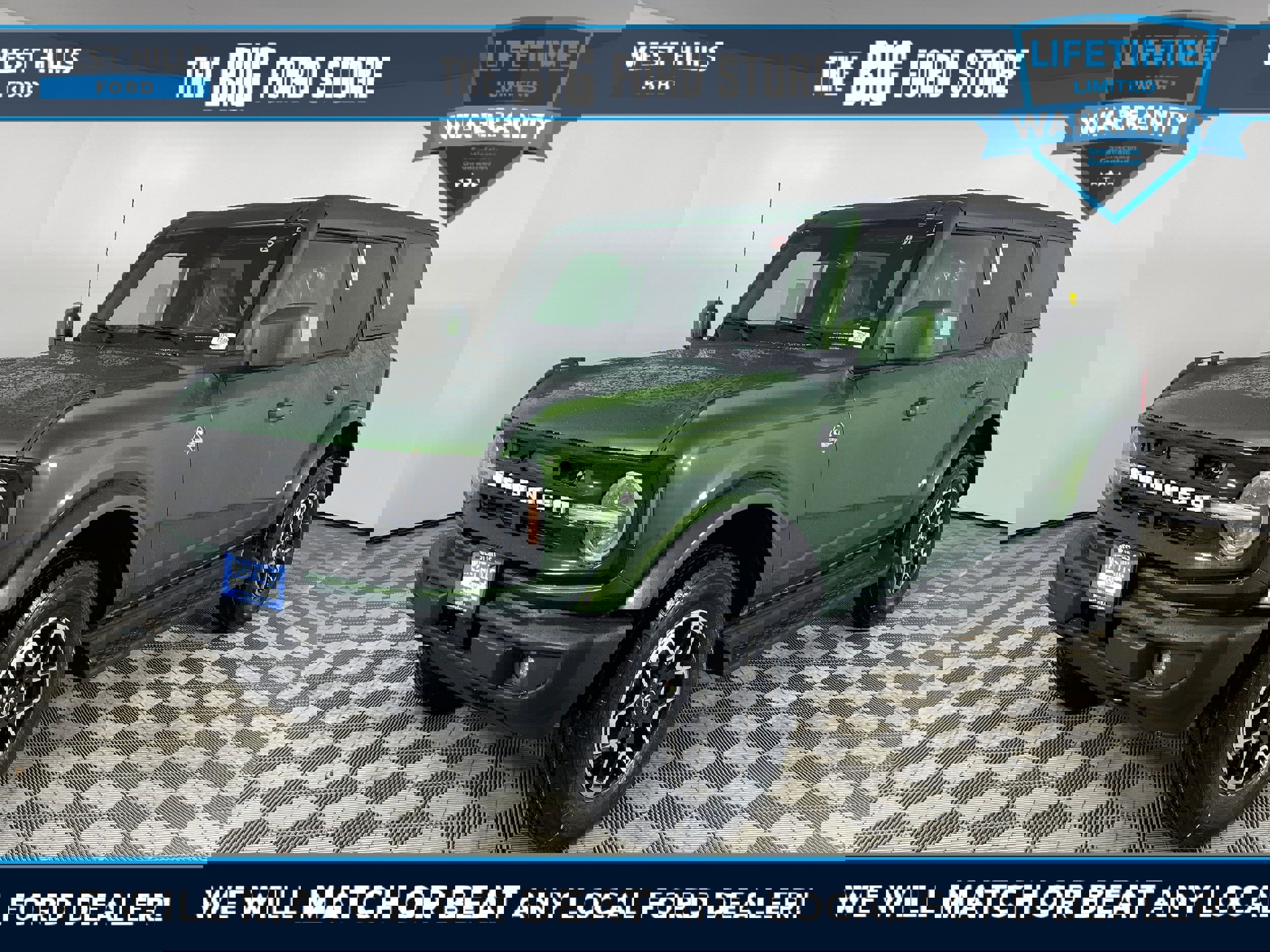 New 2025 Ford Bronco Outer Banks AWD/4WD image 1