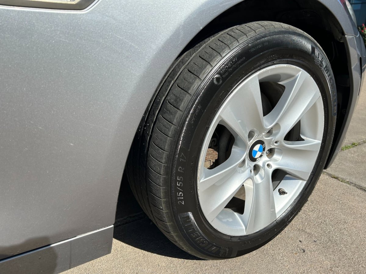 Used 2013 BMW 528i xDrive Sedan AWD/4WD image 17