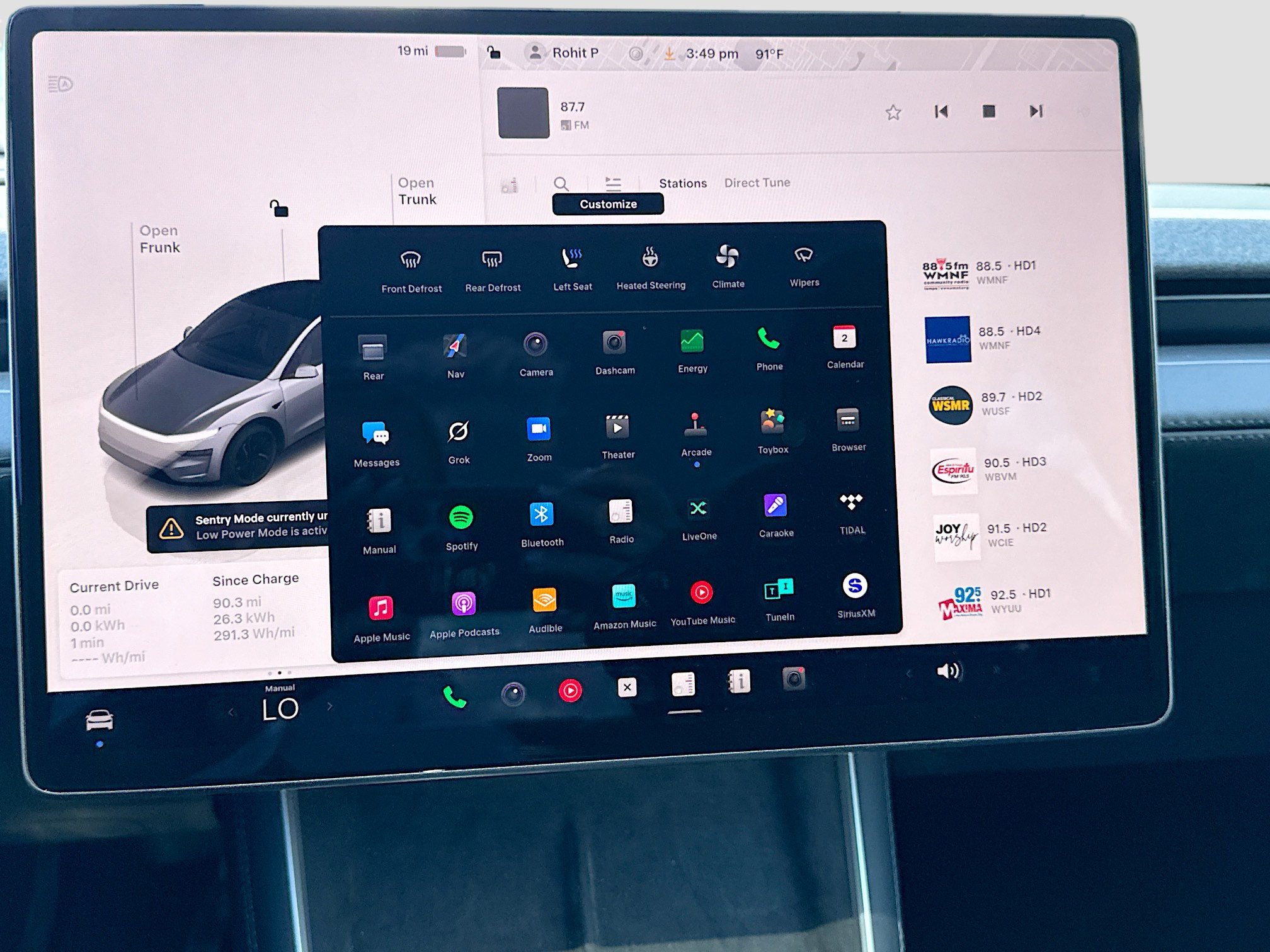 Used 2026 Tesla Model Y AWD image 29