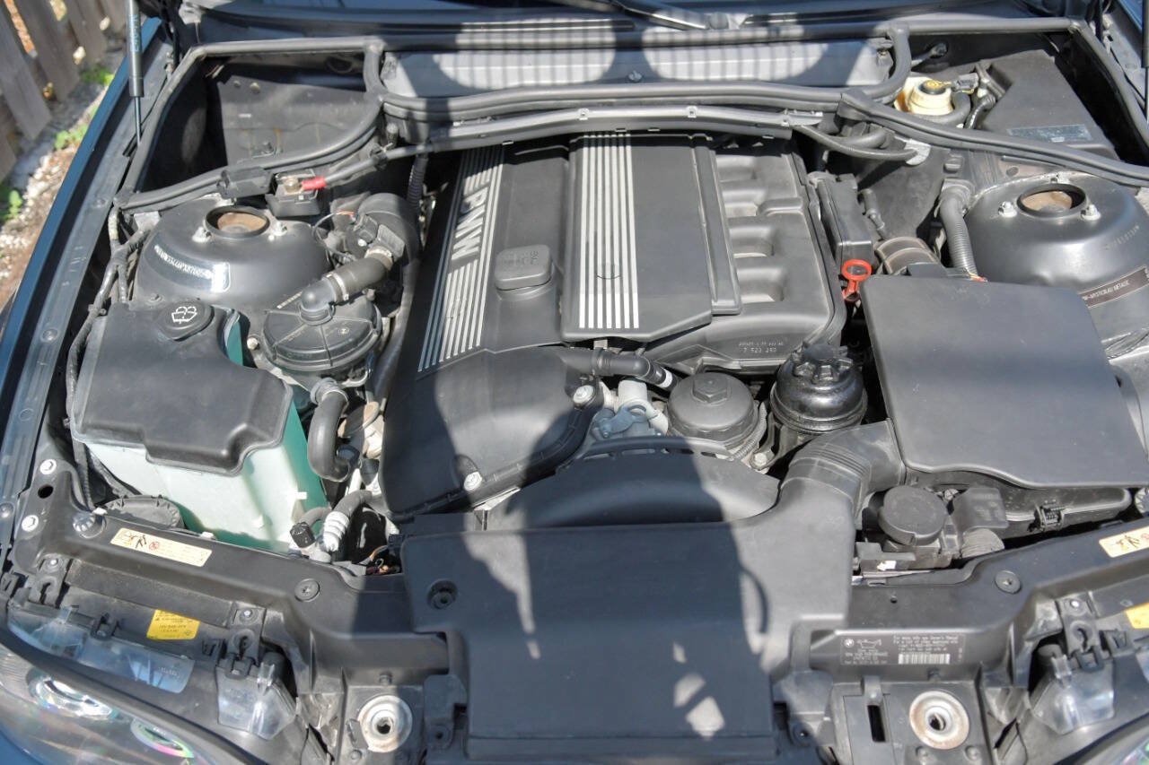 Used 2006 BMW 325Ci Convertible RWD image 28