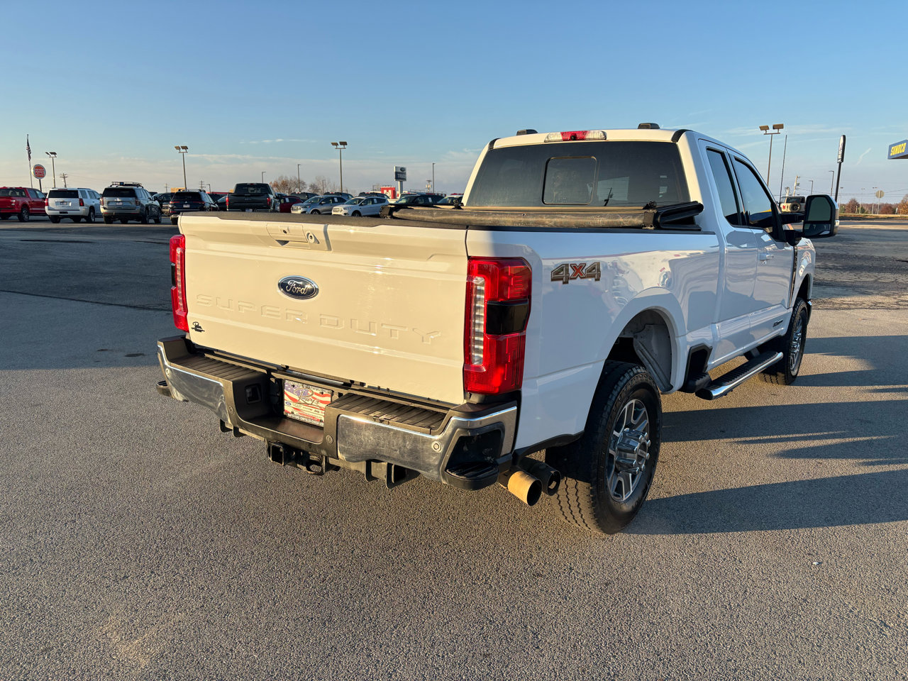 Used 2023 Ford F350 Lariat image 3