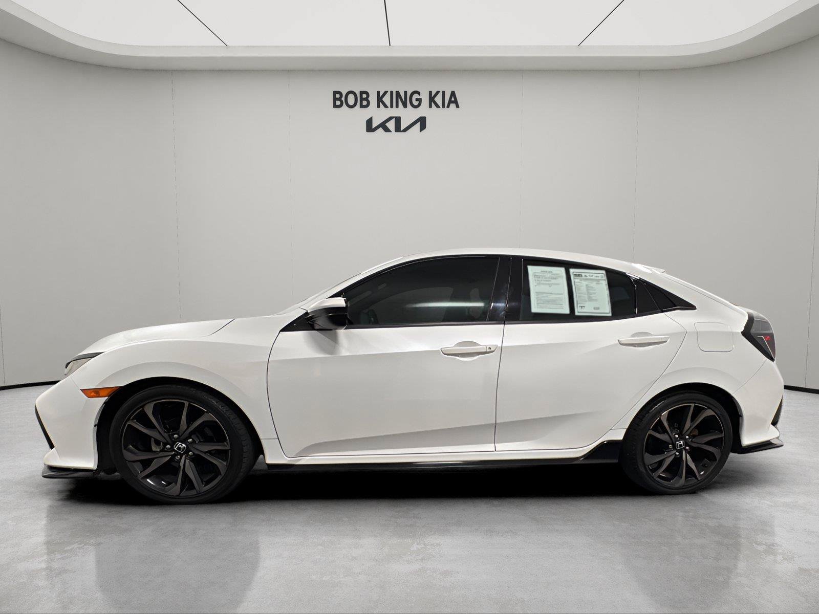 Used 2018 Honda Civic Sport image 2