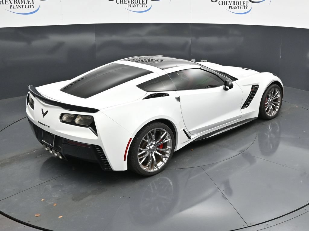 Used 2018 Chevrolet Corvette Z06 RWD image 24