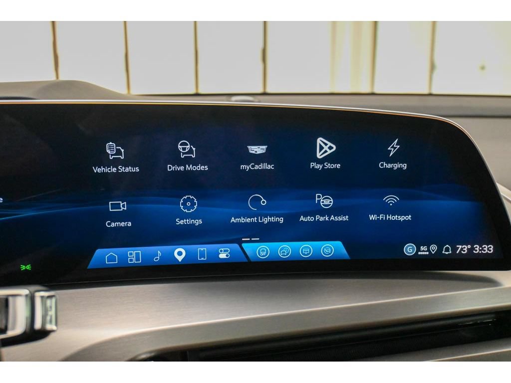 New 2027 Cadillac Vistiq Platinum AWD/4WD image 44