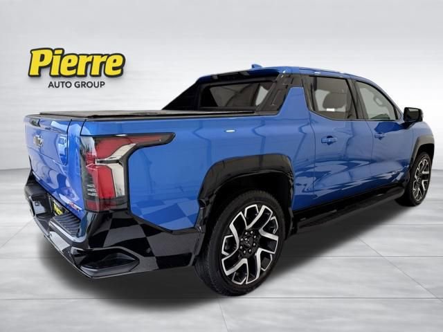 Used 2025 Chevrolet Silverado EV RST AWD/4WD image 6