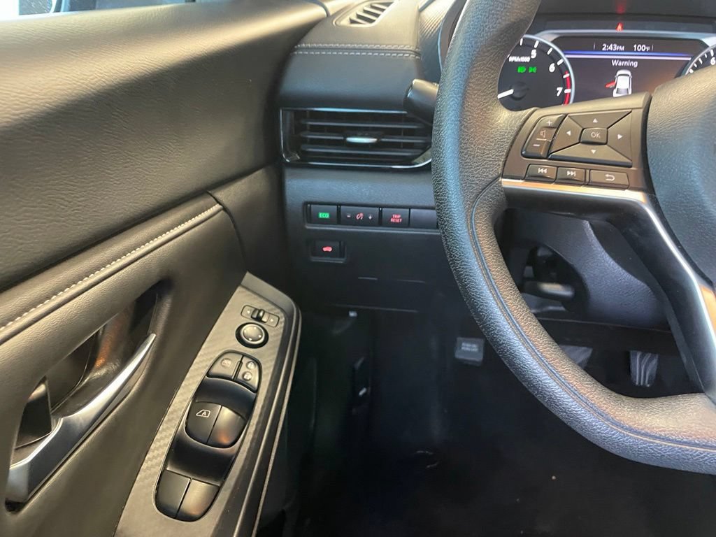 Certified 2024 Nissan Sentra SV FWD image 12