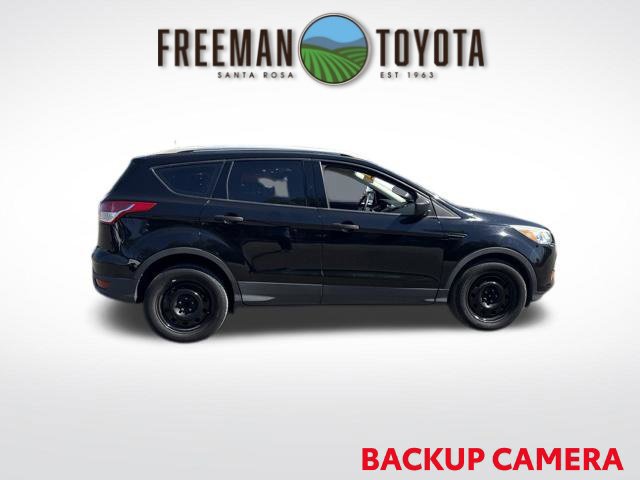 Used 2016 Ford Escape S FWD image 4