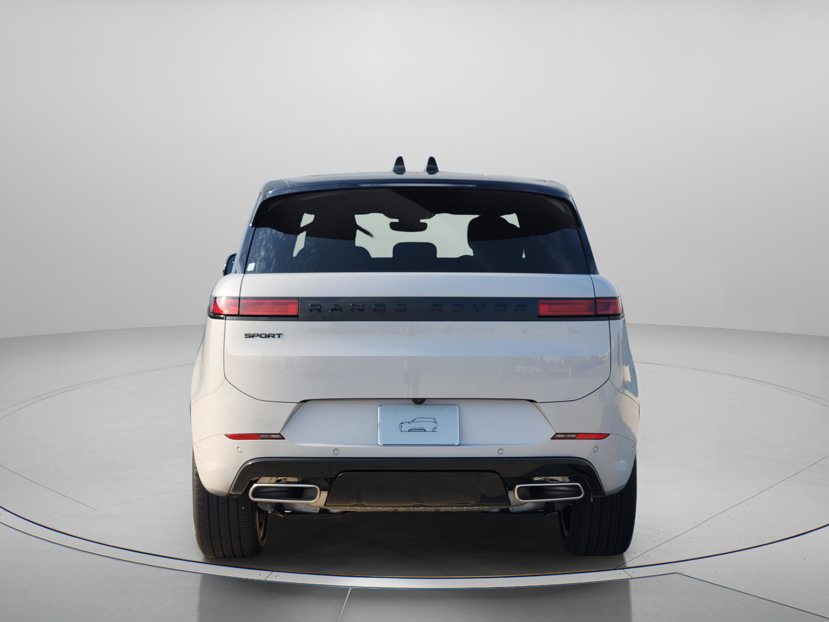 New 2026 Land Rover Range Rover Sport Dynamic SE AWD/4WD image 4