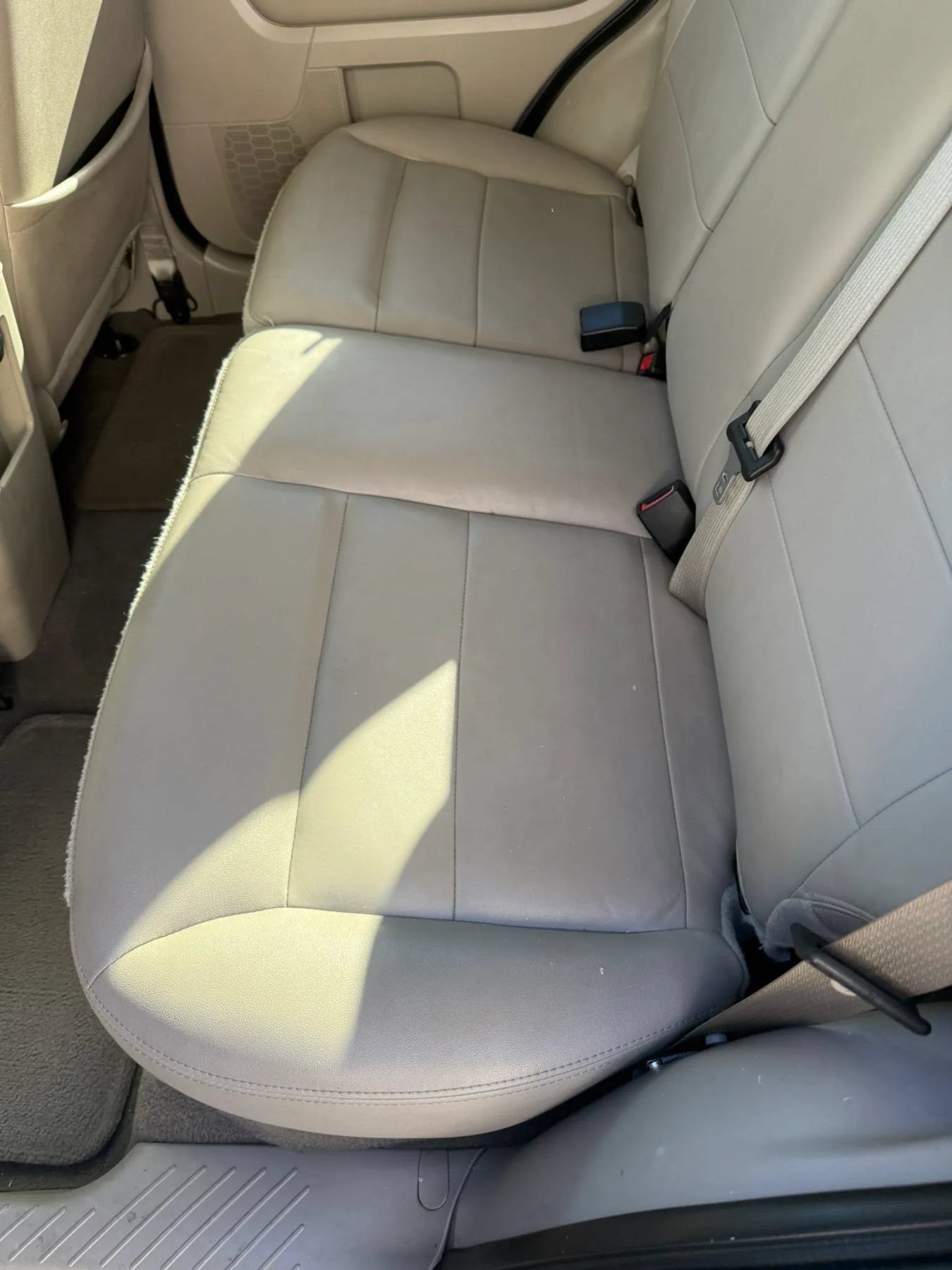 Used 2008 Ford Escape 4WD Hybrid image 12