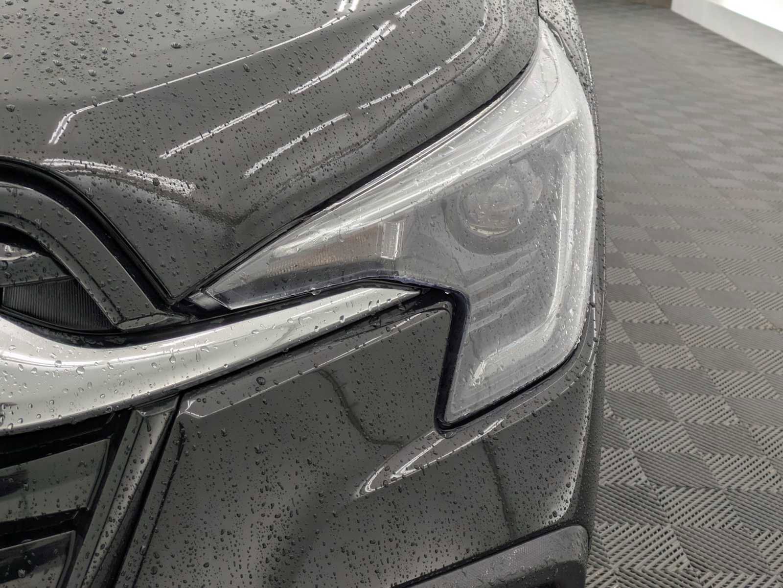 Used 2024 Subaru Ascent Premium w/ Convenience Package image 10