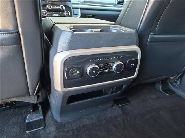 Used 2023 Ford Expedition XLT AWD/4WD image 16
