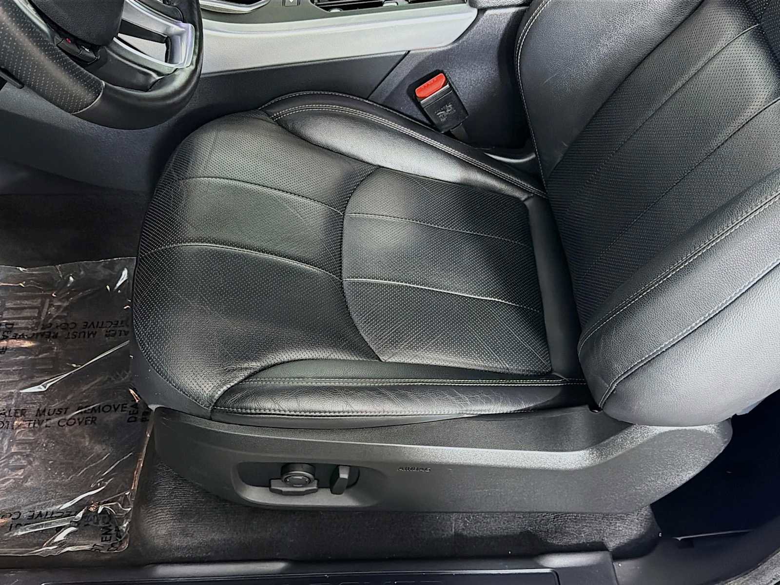 Used 2017 Land Rover Range Rover Evoque SE Dynamic image 20