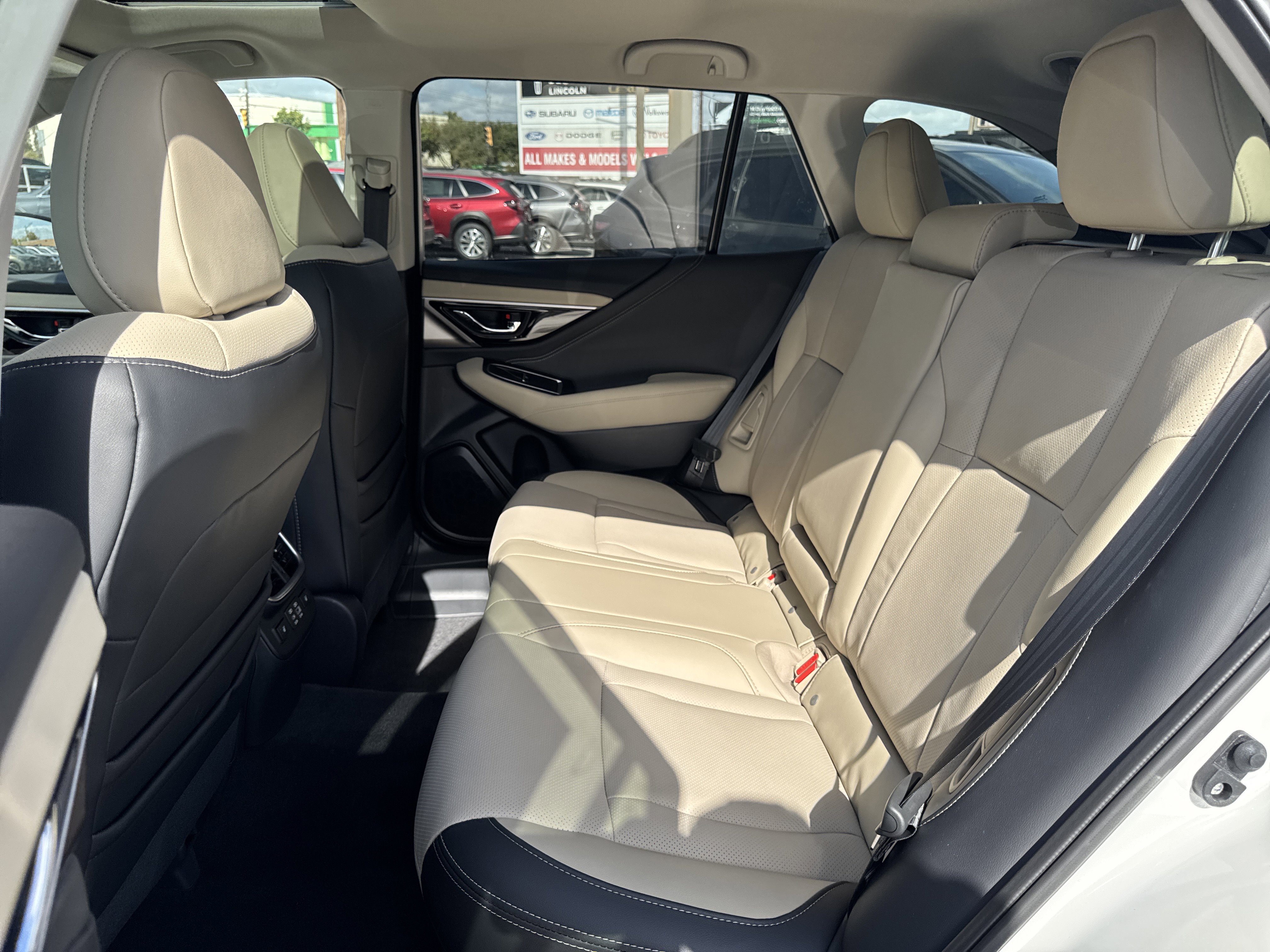 New 2025 Subaru Outback Limited image 30