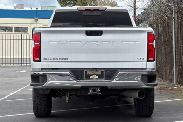 Used 2024 Chevrolet Silverado 2500 LTZ w/ LTZ Convenience Package image 5