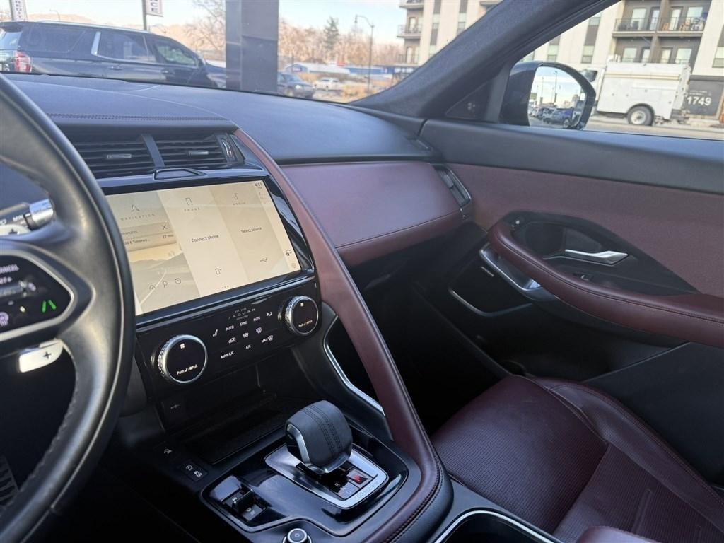Used 2021 Jaguar E-PACE 300 Sport image 38
