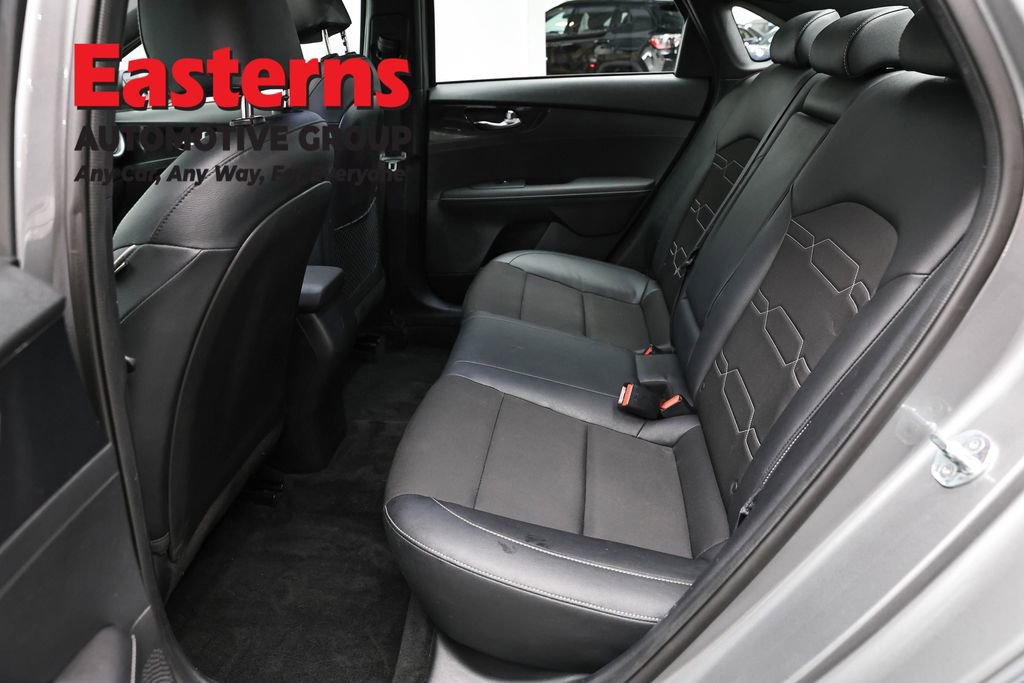 Used 2022 Kia Forte GT-Line w/ GT-Line Premium Package image 22